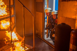 Training on firefighting simulators